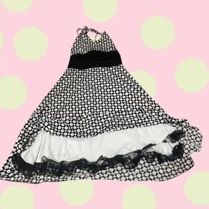 Vintage Y2K Black and White Patterned Sleeveless Summer Dress with Ruffles